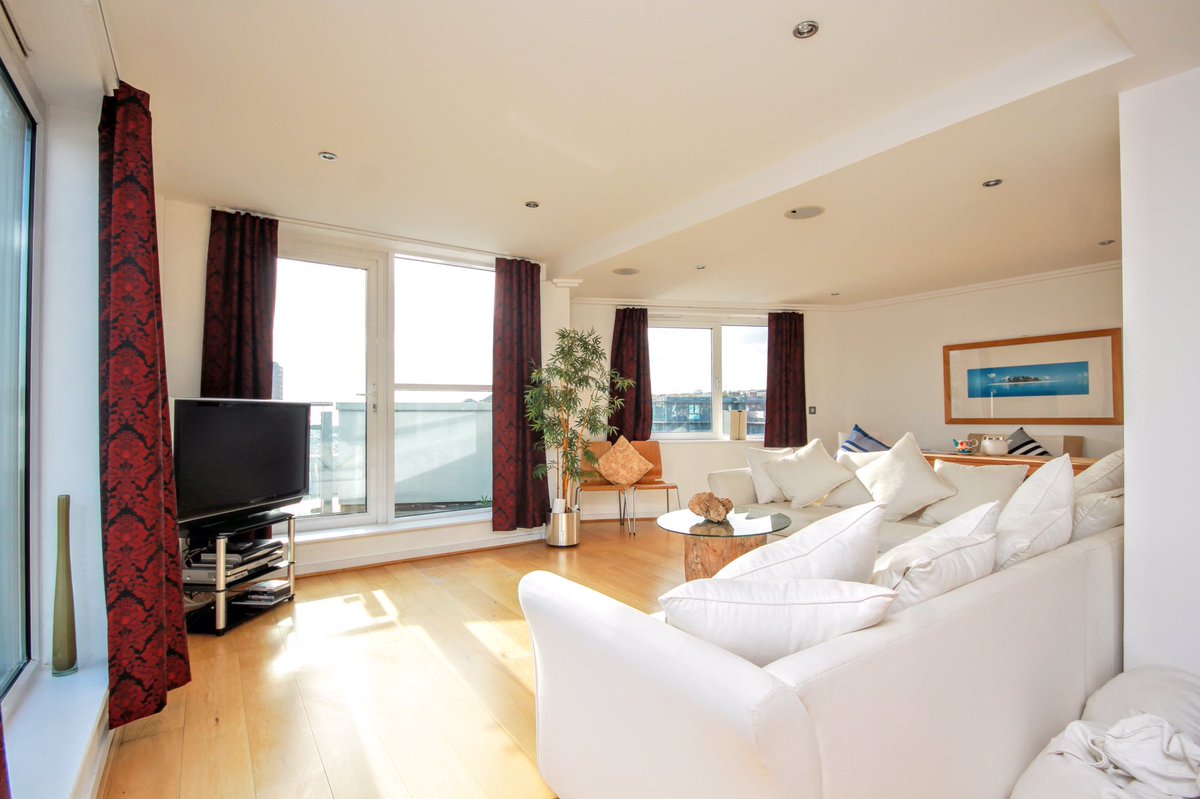 AGM Photography tweet media