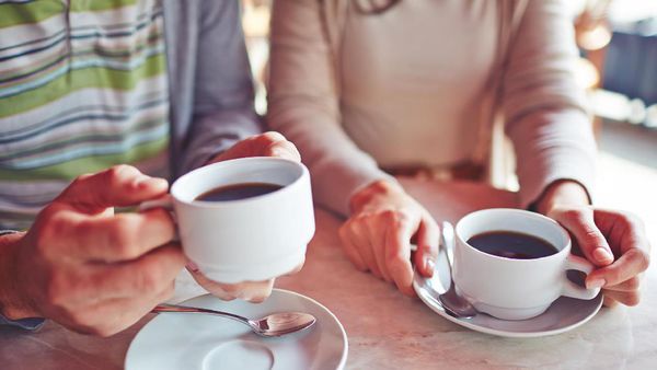 Kopi campur mentega alias bulletproof coffee diklaim bisa bikin langsing. Benar tidak ya? detik.id/VnsxVS