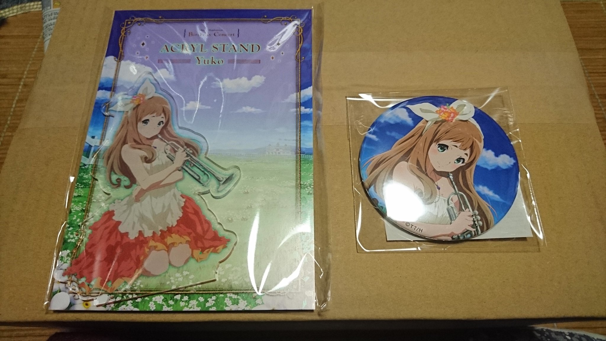 響け！ユーフォニア！優子 アクリルスタド　缶バッジ 響け！ユーフォニアム 中川夏紀 吉川優子 加藤葉月 川島緑輝 缶