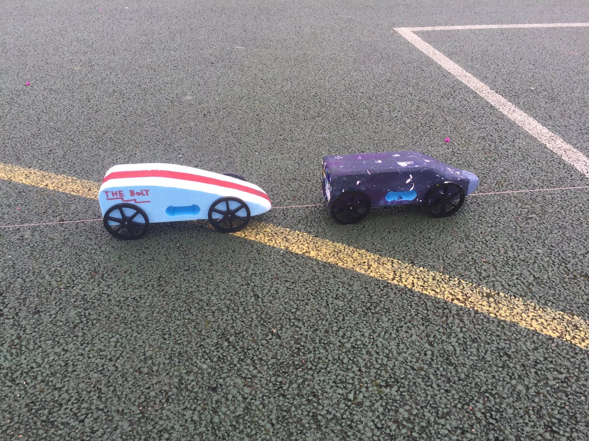 ArmyOTSouthEast's tweet photo. @Crestwood_DfE @Dendrite_me @BLOODHOUND_SSC @BLOODHOUND_Edu few pictures of some great cars. https://t.co/AUJWUrPjQt