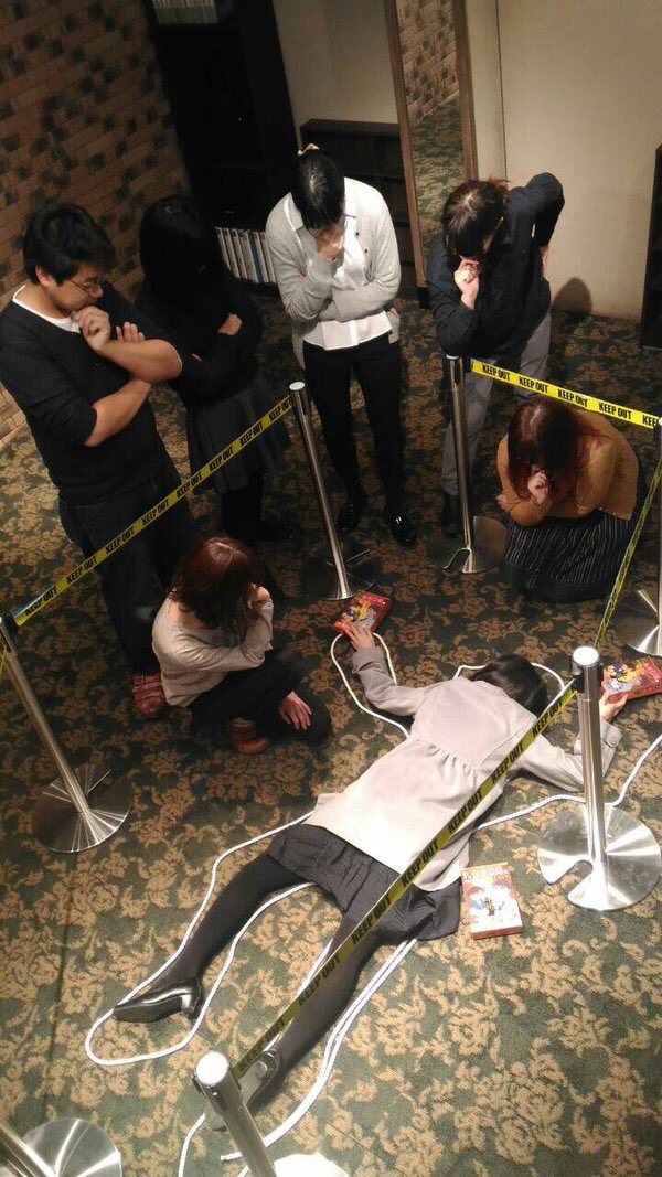 ajito_OPA's tweet photo. アジトオブスクラップ心斎橋OPA、あっという間に約1年と4ヶ月がたちました。たくさんの捜査官が謎に挑戦し、悩みながら推理して、見事事件解決する姿を見ておりました🍫 甘くも苦くもたくさんの思い出がつまった捜査本部もあと2日！最後までよろしくお願いします。（P）#コナン心斎橋 https://t.co/lgrnOgQd87
