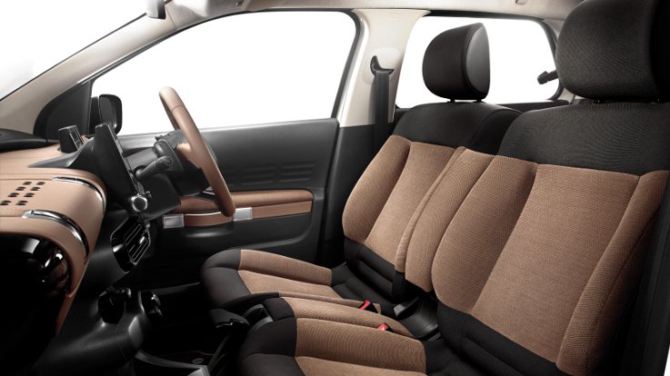 AutobaseUK's tweet photo. Beat The Taxman With This Amazing #Citroen #C4 #Cactus #17Reg #Offer... From Just Β£212 Deposit And Β£212 Per Month: https://t.co/Qd2yYXnkWh https://t.co/fdc1GtNAMo