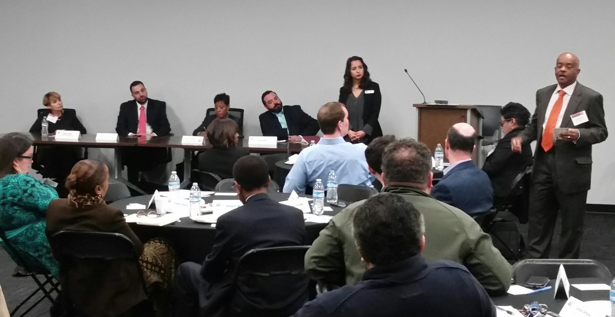 UnitedWaySEM's tweet photo. .@DrHBGray to nonprofit orgs: Democracy is messy &amp; hard, but it's worth it. It's the essence of who we are, and we should not roll over. https://t.co/fRX2xjnrHY