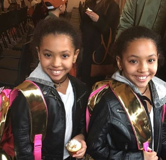 FashionAngels's tweet photo. Check out these photos from the @GOLDENMAGAZINE Runway for a Cause! Metallic backpacks and #magicsequin were everywhere! 😍😍😍 https://t.co/hDGhMN48EH