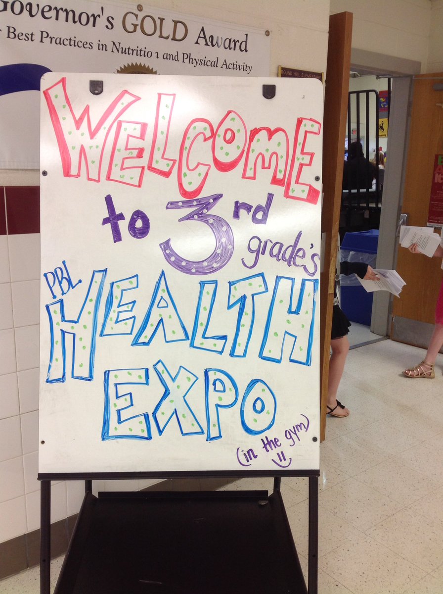 MrsBergRHL's tweet photo. 3rd Grade Health Expo!  Students share information  about health topics. #childsclass https://t.co/YNa4E48di4