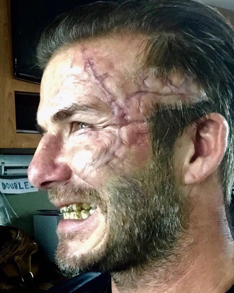 tresbcom's tweet photo. El nuevo y terrible look de #DavidBekcham: ¿qué le ha pasado? https://t.co/gt2Xc7fdhT https://t.co/r9MykW3N9R