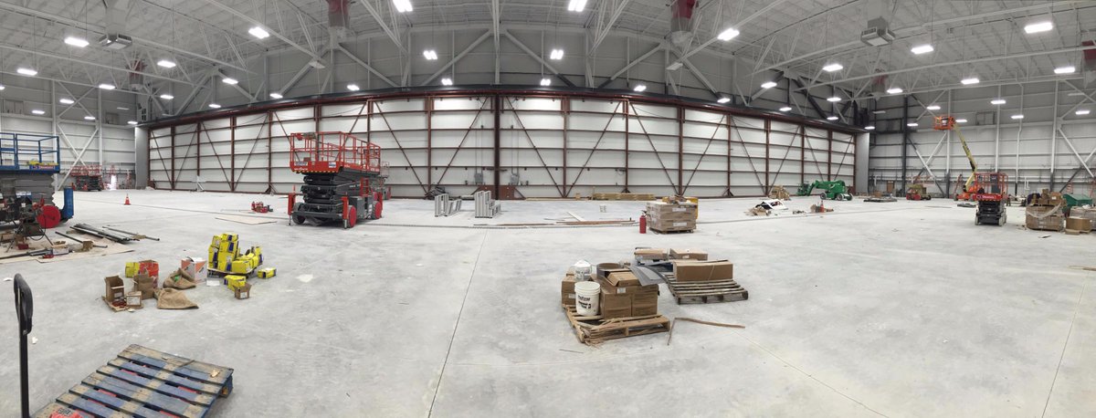 PROCONDsgnBuild's tweet image. Jet Aviation in Bedford, MA is nearing completion with MEP finishes and final painting in the Hangar in progress.