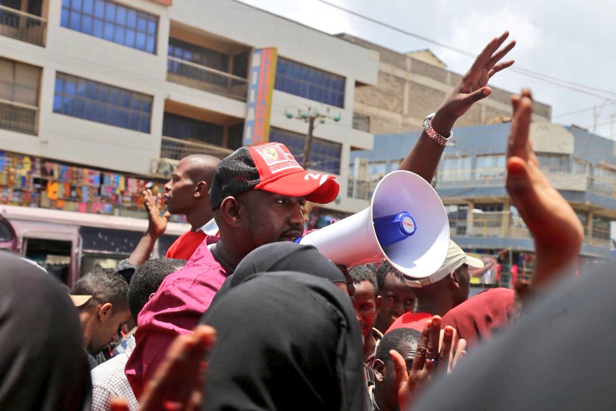 Asmali77's tweet photo. I was deep in sea of humanity in Eastleigh that hugely welcomed the endorsement of reelection of Kamukunji @MPyusufhassan #YusufTanoTena https://t.co/6UYSxvQ1rK