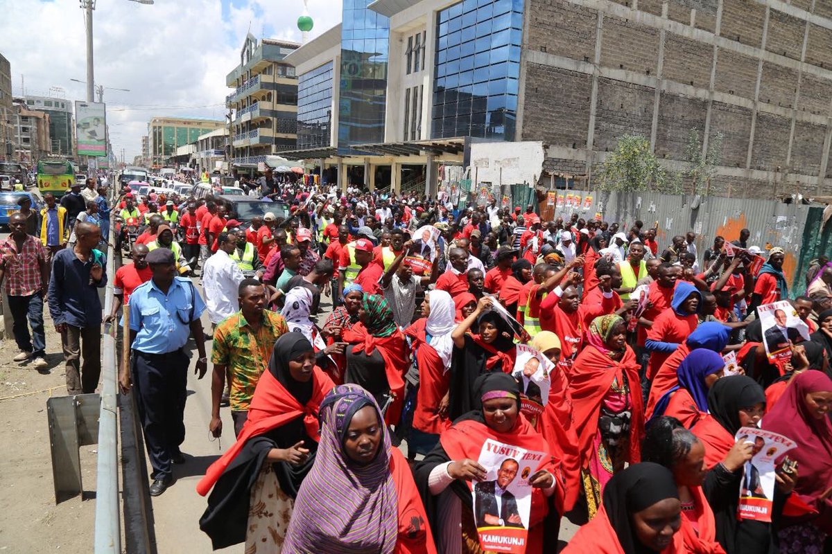 Asmali77's tweet photo. I was deep in sea of humanity in Eastleigh that hugely welcomed the endorsement of reelection of Kamukunji @MPyusufhassan #YusufTanoTena https://t.co/6UYSxvQ1rK