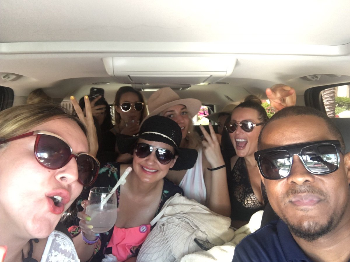 TheteamVip's tweet photo. Two words- Spring Break! #springbreak #hotspots #fun #party #turksandcaicos #LuxuryTravel https://t.co/LtnhzS9cnG