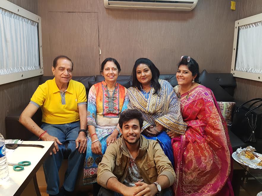 JustShowbiz's tweet photo. Life is all about loving your parents- Ssharad Malhotraa
https://t.co/Lp20i6o0TW @itsssharad09 @kratikaonly @kasam_ofc #Kasam https://t.co/d1bLKKsAUm