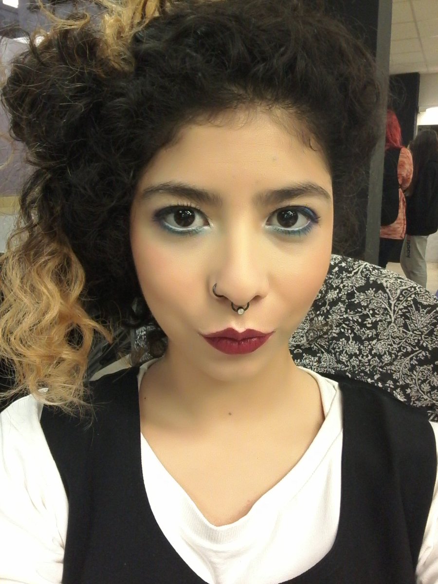 ClotiCloti96's tweet photo. Maquillaje contraste frío #makeup #makeupartist  #makeupaddict #makeuplover #maquiagem #cosmetics  #cosmeticos  #hairstyle #maquilladora https://t.co/uEHK0gmSTT