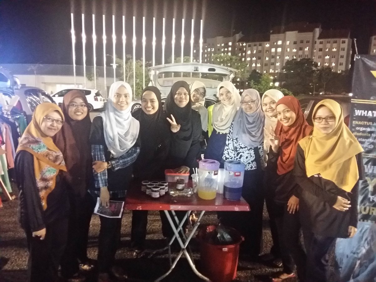 enactuspalam's tweet photo. PALAM FEST 2.0
Antara orang2 kuat Enactus Palam. 💪💖
#Enactus #UitmPalam https://t.co/mlIuxJu0Om
