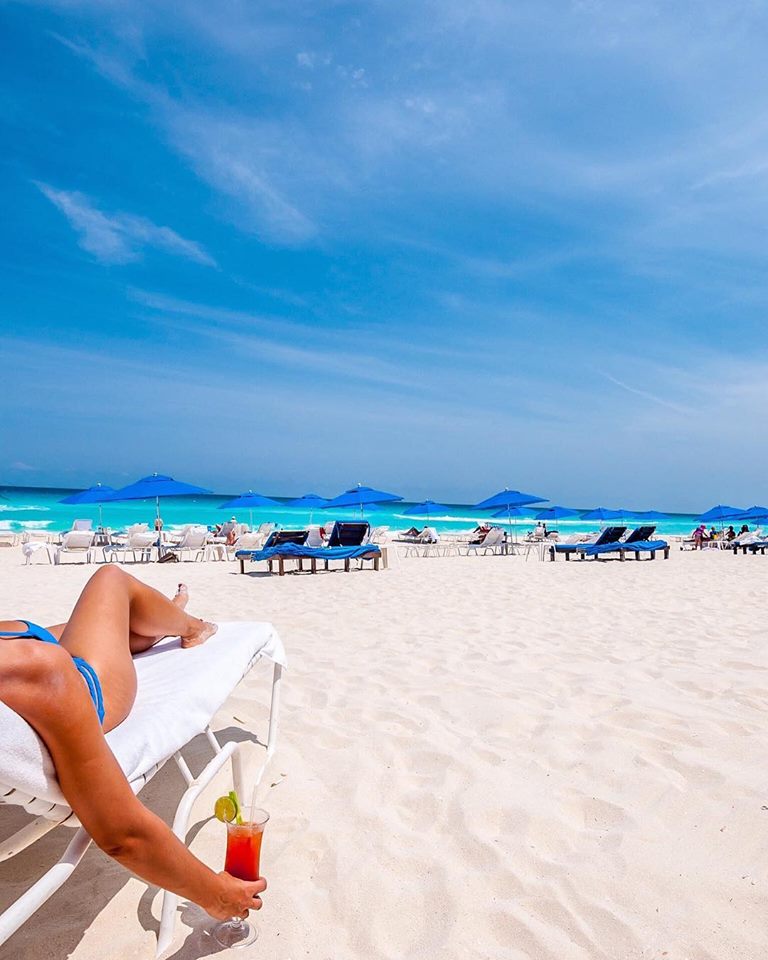 destinosin's tweet image. Today&apos;s Daily Escape is from #Cancun #Mexico
instagram.com/destinosin 
#Travel #DestinosIn @destinosin @bebobianchi