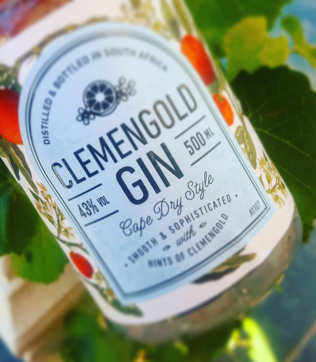 HOT_OVEN's tweet image. We love the new @ClemenGold gin offering from @ZandvlietWine #craftgin #tastethelifestyle #visitlangeberg #hotovenevents