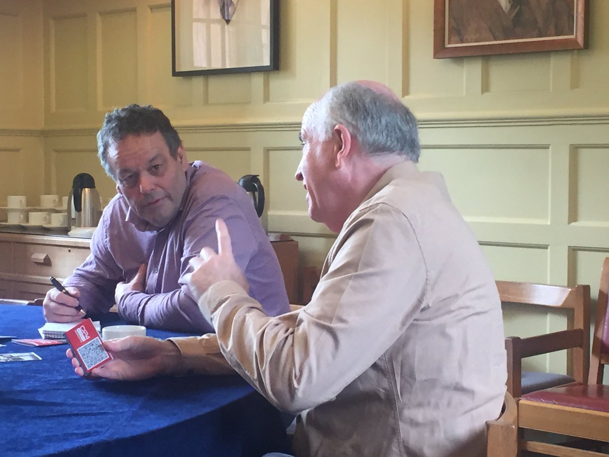 Beckettway's tweet photo. Great to have Gareth Ward @PrintBusiness here this morning discussing @cip4 @ImprintMis #jdf #interop @ClareCollege https://t.co/0Lmkg3iME6
