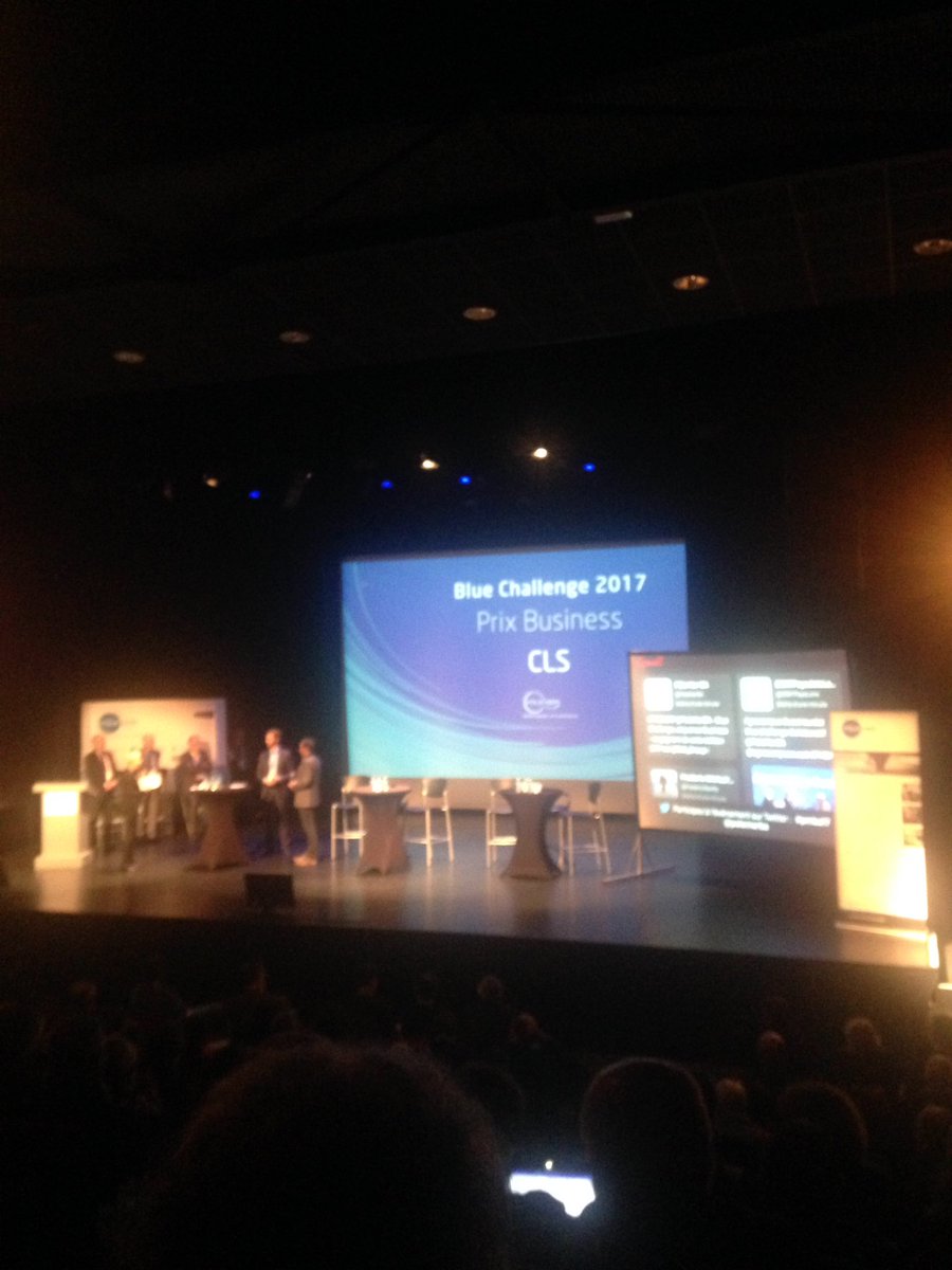 seatosea_56's tweet photo. #PMBA17 prix business @PoleMerBA décerné à @CLS_Group #bluegrowth #innovation https://t.co/BQTh7dIKKu