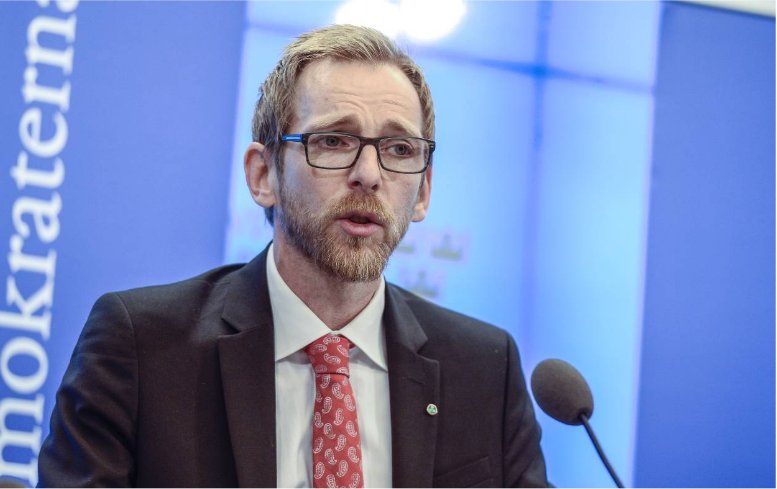 SvD's tweet photo. Forssmed (KD): Vi är inte rädda för nyval. #svpol https://t.co/eeG5cx5TTz https://t.co/3nGv4qAs9h
