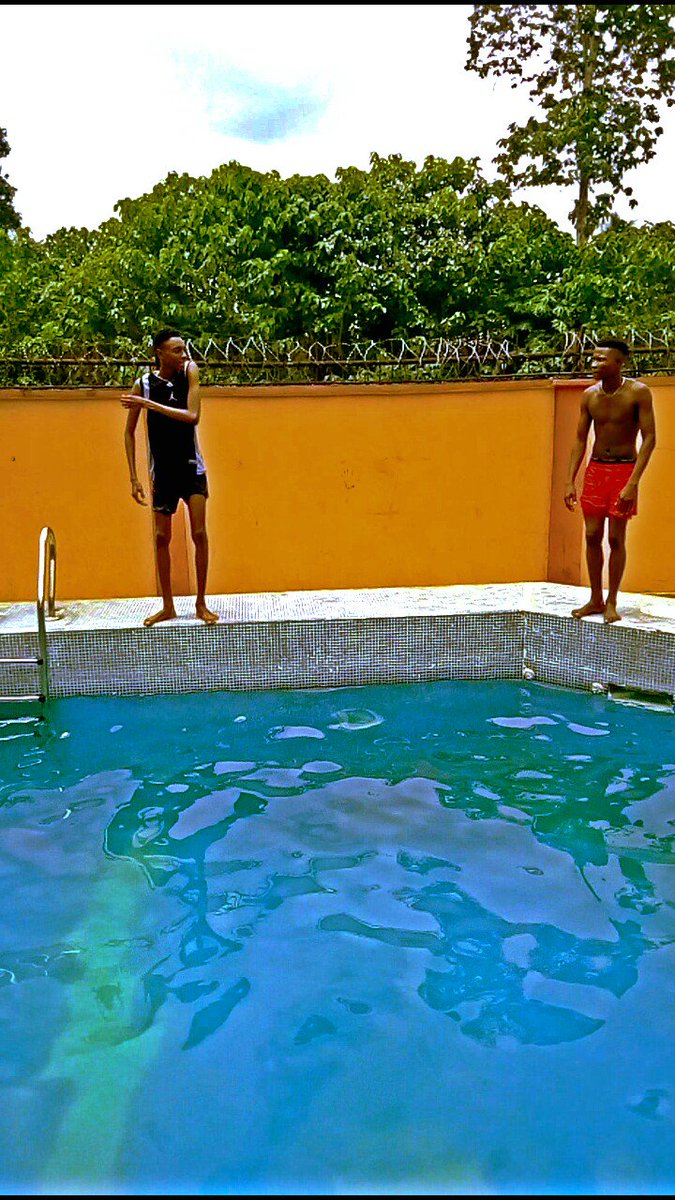 Therealwealthh's tweet photo. We living a good life https://t.co/J49e4zC9Ma