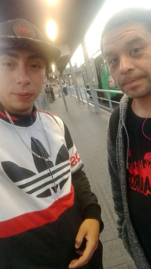 patitopena's tweet photo. Saludos desde estación lo Ovalle #despertandoconmega https://t.co/eSN6OgMGge