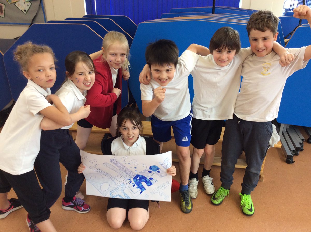 Waddallsaint's tweet photo. Go blue team! #interclasscompetition https://t.co/YIVZMcPeeM