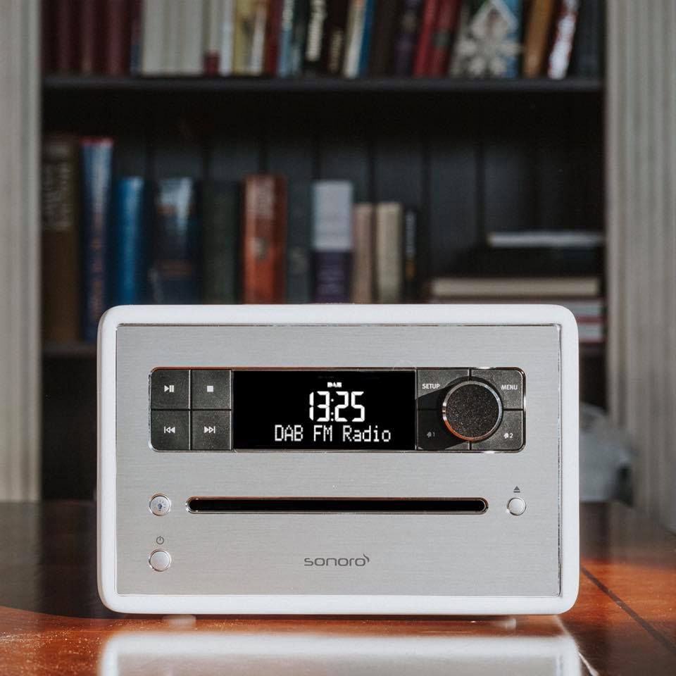 SoundersAudio's tweet photo. #SONOROCD è un sistema Cd con #radio #DAB+, sveglia con suoni e musiche d'ambiente preinstallate e funzione x adattare il display alla luce https://t.co/lP6SBFwXa2