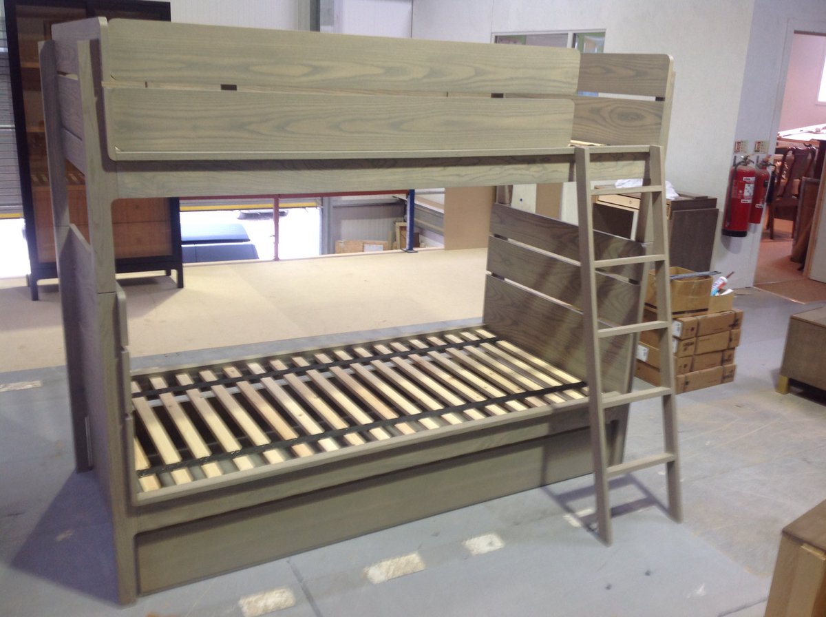 manbornecustom's tweet photo. Another #unusual #manborne #commission It's not often we are asked to #produce a #custommade #bunkbed in #ashwood #bespoke #furniture https://t.co/cD6Tvbd5Ed