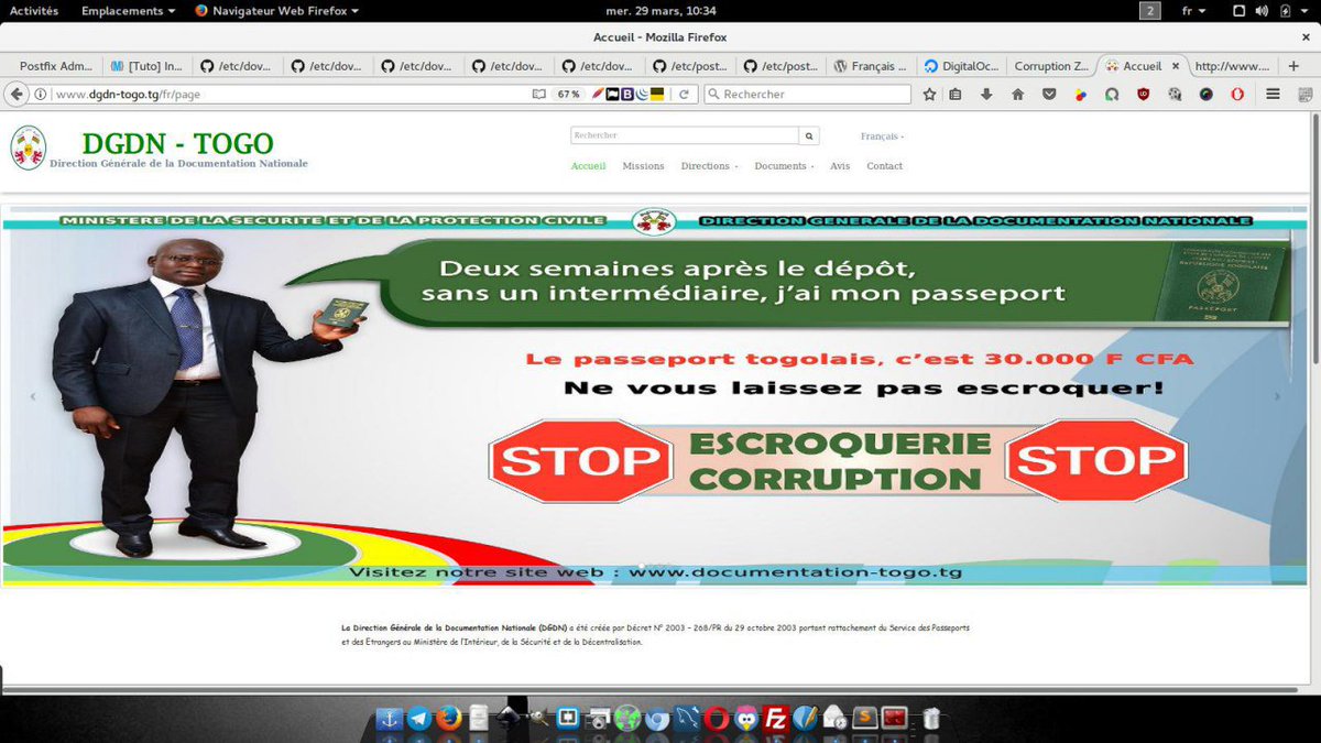 elkwaet's tweet photo. Et quand je revois dans calendrier,c'est marqué 2017 hein! Hum le #webDesign Togolais! #tgtech #egouv #TgLinux https://t.co/48AaUJ7305
