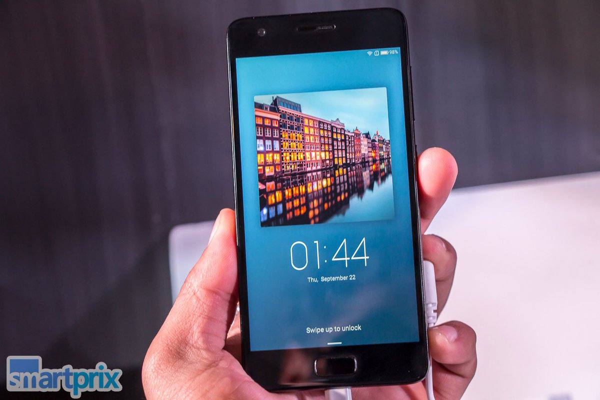 Smartprix's tweet photo. Deal Alert: #LenovoZ2Plus Now Available For 11,999 INR | Flat Rs. 6000 OFF | Price Cut.
Buy Now: https://t.co/37d7PmVdoE https://t.co/PN142tCDms