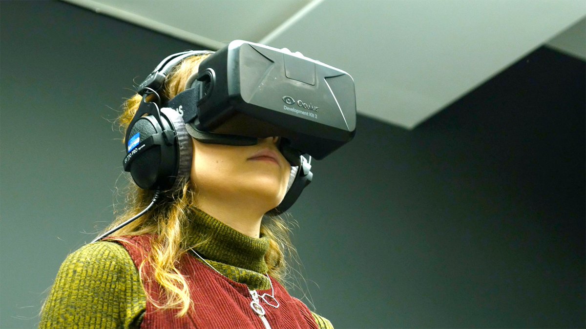 BBCRD's tweet photo. How do you display subtitles in a 360 experience if the viewer can look in any direction? We've been user testing: https://t.co/1b0UHyylvv https://t.co/JNM4iP75X7