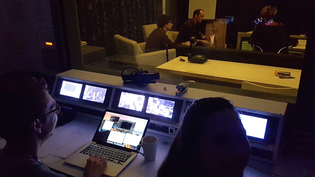 BBCRD's tweet photo. How do you display subtitles in a 360 experience if the viewer can look in any direction? We've been user testing: https://t.co/1b0UHyylvv https://t.co/JNM4iP75X7