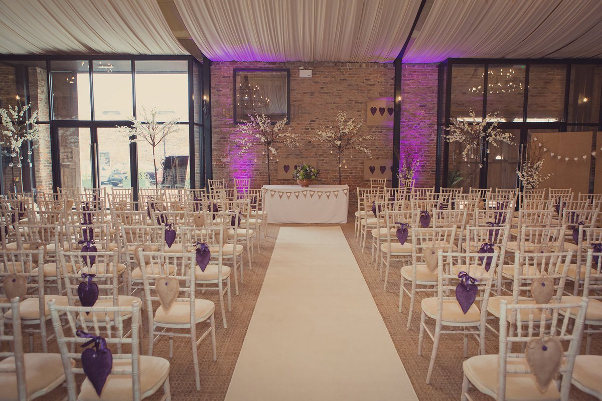 Hornington Manor tweet media