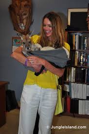 HAPPY BIRTHDAY 

Elle MacPherson 