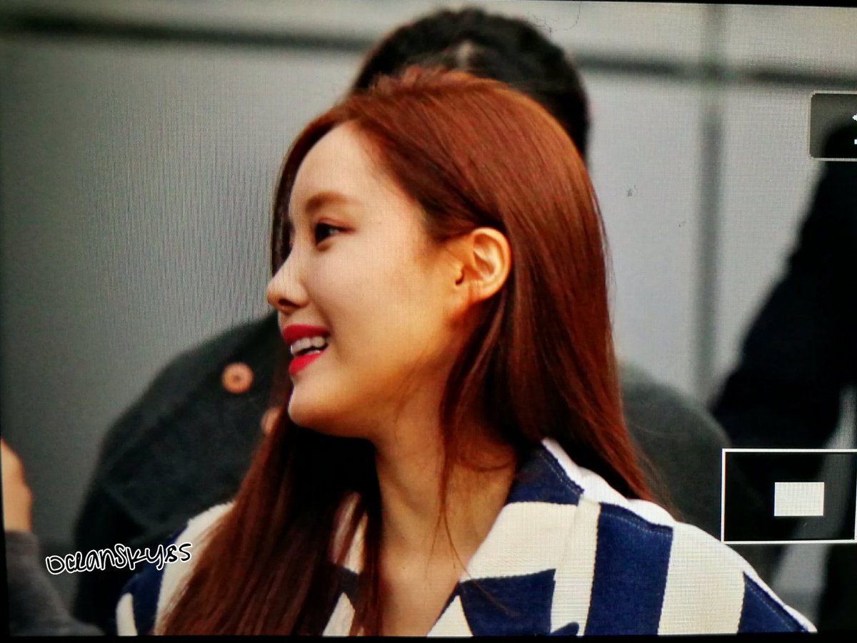 Ocean_sky85's tweet photo. 170329 Seoul Fashion Week - pushBotton #Hyomin https://t.co/PxJEz4BitL