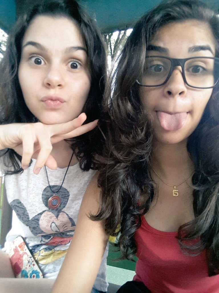 lariisthe1's tweet photo. Pro Twitter as fotos sรฃo maisโ legais ๐
Parabรฉns meu amor โค
Te amo eternamente ๐ญ
#HappyBdayJess #18 ๐๐โค๐ https://t.co/UYruGliKH3