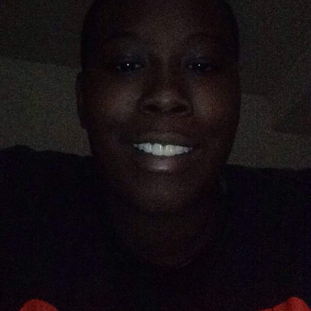 piffyi's tweet photo. #single life isn't fun anymore😂😂. 21, work, in NC but will do long distance. Game of Thrones❤ @bbyghub @internetgirlf @internetxgf https://t.co/ADK1RX3LzX
