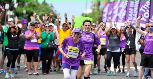 activate_uco's tweet photo. Miércoles, día de #tipsactivate. Hoy recordamos la entrada "El record más activo en maratón: 92 años" https://t.co/bf37VtlpqN https://t.co/jVkJRzblPn
