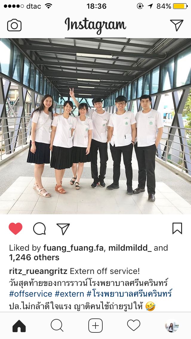 EnjoyNattamon's tweet photo. Extern off service!
วันสุดท้ายของการราวน์โรงพยาบาลศรีนครินทร์ #offservice #extern #โรงพยาบาลศรีนครินทร์
ปล.ไม่กล้าดีใจแรง ไอจีพี่ริท https://t.co/Gz84VsFfhC