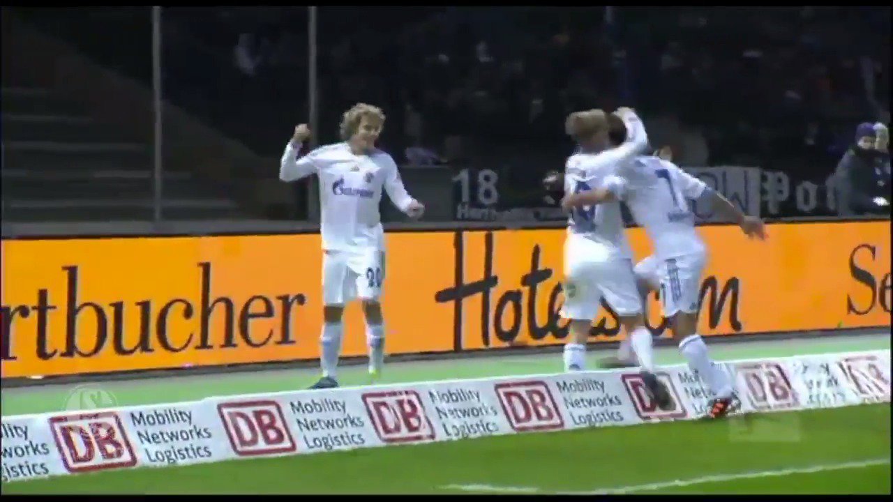 Teemu turns 27 today, so seems as good a time as any to re-live this one! 

Happy birthday, Teemu!  