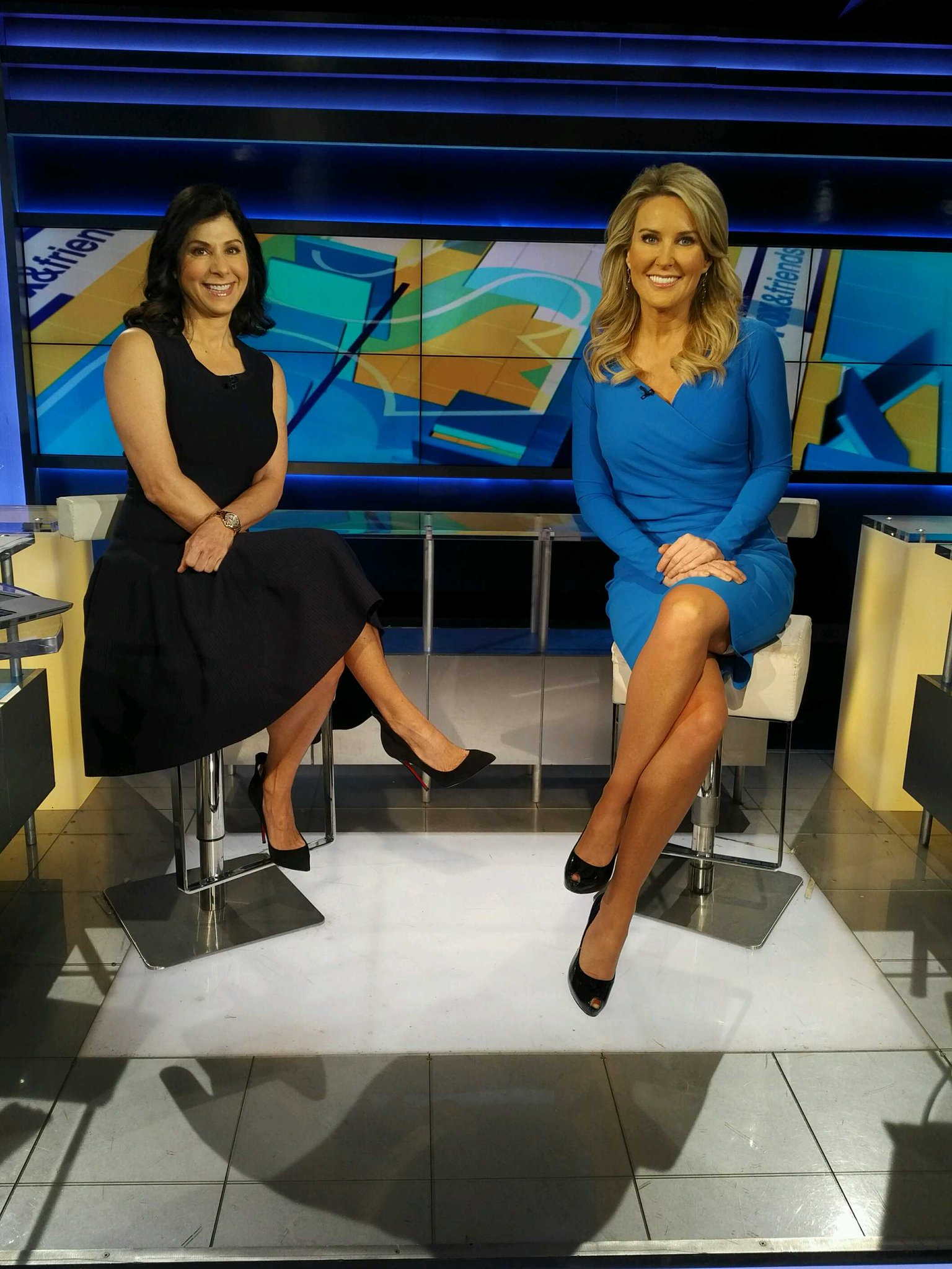 noelle nikpour on Twitter: "Early morning at Fox & Friends with Heather