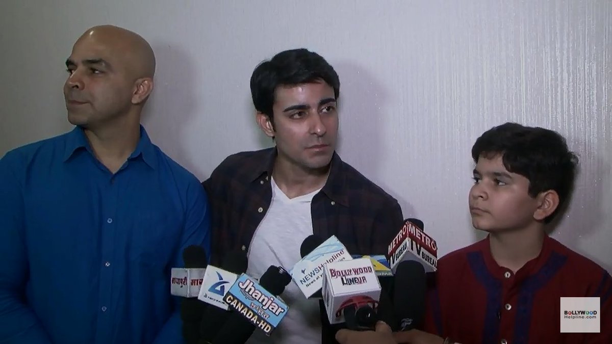mariane_rg's tweet photo. Handsome @gautam_rode Attend Child Artist Krish Dewan's Play To Support Him
#GautamRode #BedtActor
#Charming ๐ #Cute
@GautamRodeTeam https://t.co/z7yBtQ8TBD