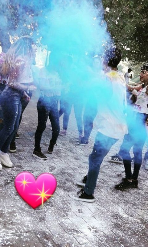 Antonellamilii's tweet photo. ANDATE A DORMIR VOS LA 17 ESTA DE FIESTA Y COMO A NADIE LE INTERESA LA 17 YA LLEGO.. #Somospromo17 #Inim17ables https://t.co/PAZ1ELGoPd