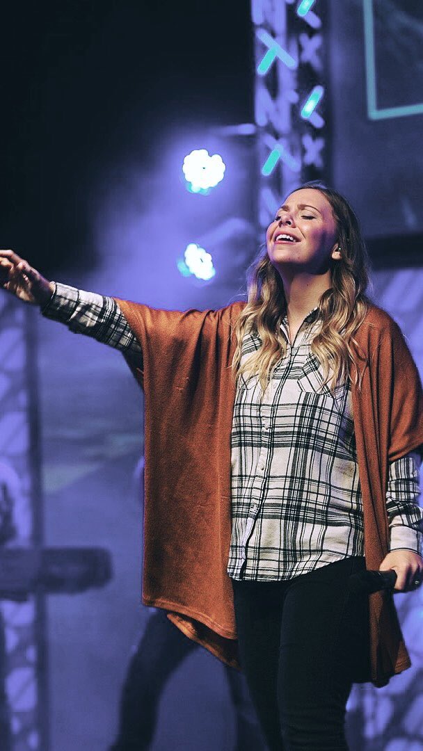 richardgierman's tweet photo. Happy Birthday to one of the best worship leaders I know! She's still killing it on stage even though she's pregnant! 🤙🏼 https://t.co/QkkNR0hcoT
