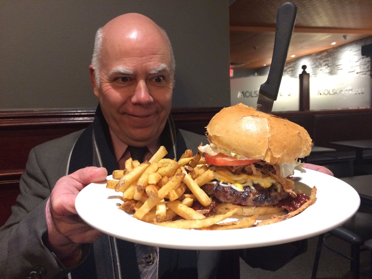 nbbeerrun's tweet photo. Enjoying those @YFCBurgerBattle #burgers ? Make sure you are training for #FredBeerRun on #NBDay to stay healthy :) #beer #burgers #running https://t.co/wXXNRpasIy