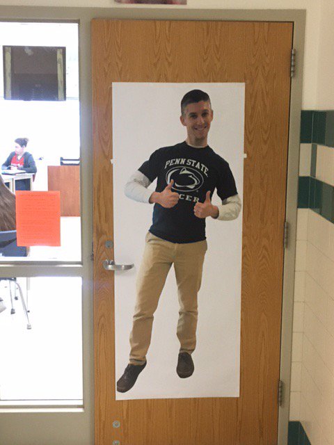abbiehouck's tweet photo. Who loves teaching math at PV?!?!?!
#EverydayImMathin'It #PVHSproud #PVmath #PVtakesovertwitter #PVbravesproud https://t.co/WS3PkE6Uts