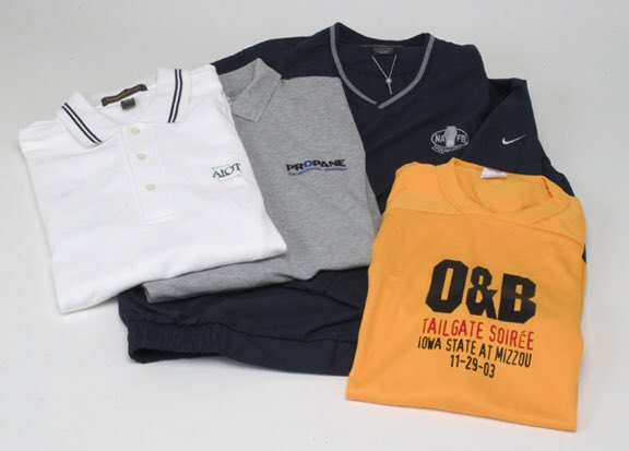 JTSnell's tweet photo. Custom wearables custom screen printed embroidered clothing apparel by Sneller #snellercreative #wearable #customwearables #embroidery https://t.co/db9ibvVW7Z
