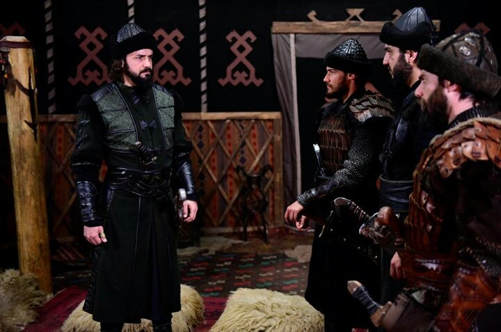 Bugün günlerden Diriliş "Ertuğrul"
Bakalım neler olacak kaçırmayın... 
<a href="/cavitcetin/">Cavit Çetin</a> #DirilişErtuğrul #DoğanAlp #DirilişEkibi