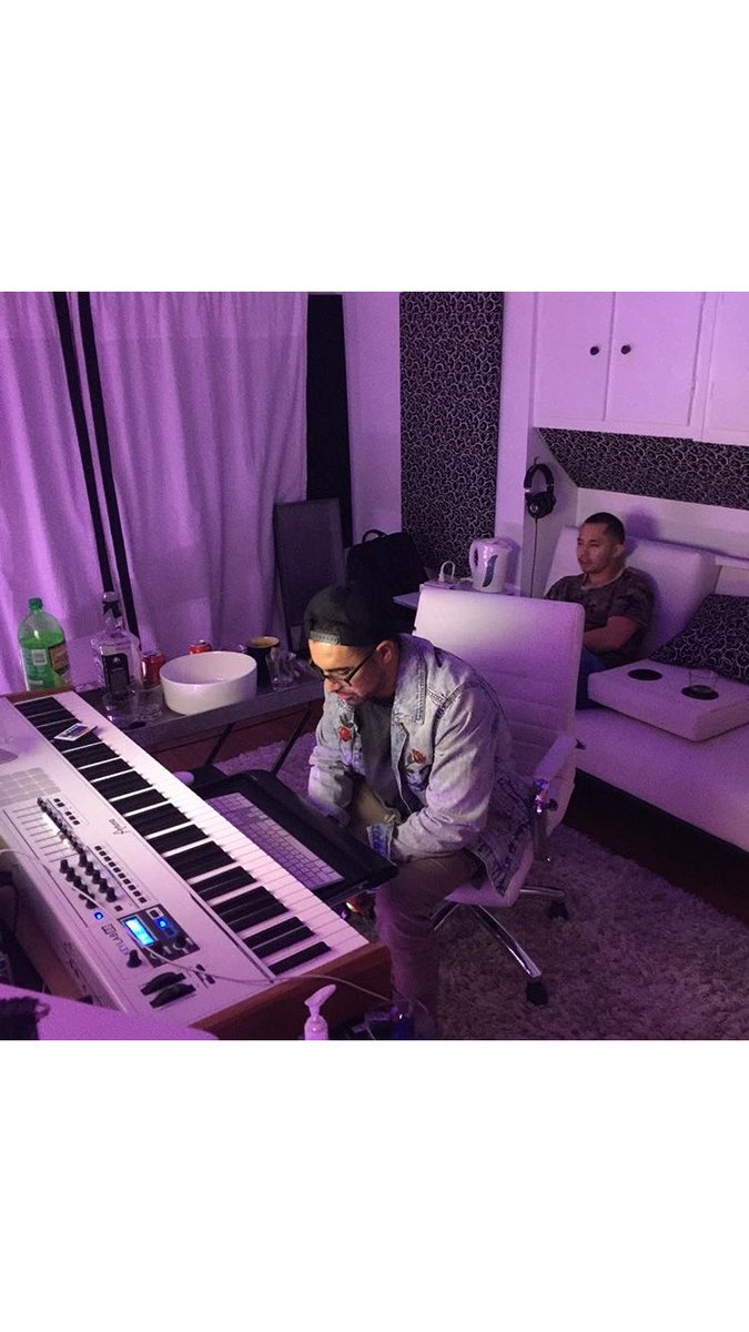 Lab rats <a href="/Nick_Ferrer/">Nick</a> ⚡️