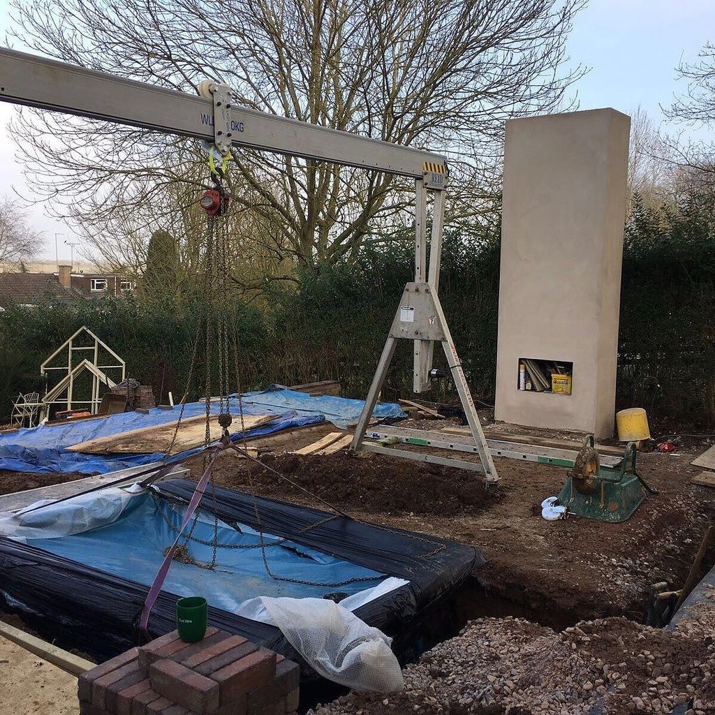 SecondNature_'s tweet photo. In-ground spa being lowered in and fitted this week ππΌ #ingroundspa #hottub #outdoorspa #gardendesignleicester #gaβ¦ https://t.co/kESEbgItmI https://t.co/Kz4LglXTe8