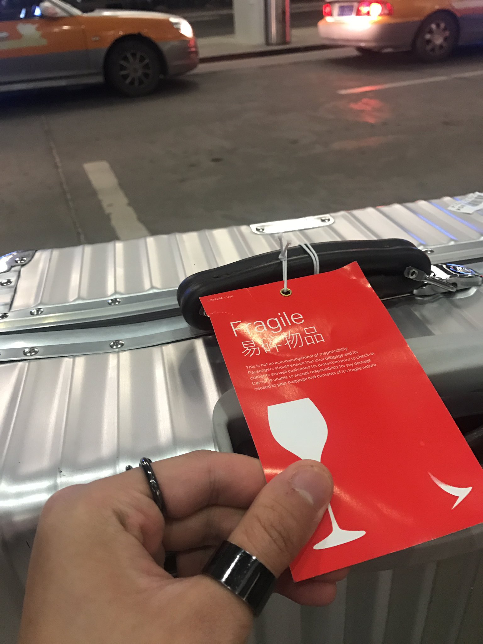 cathay pacific fragile baggage